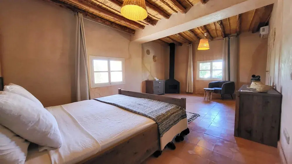 Tawenza Lodge