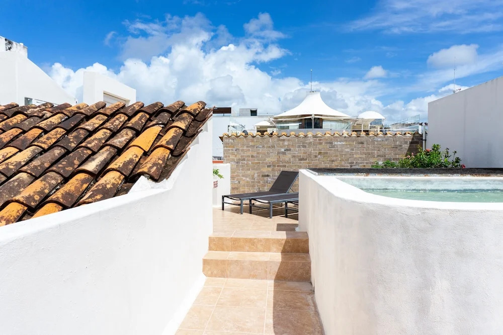 Royal Palms 8 2 Bedroom Condo by RedAwning