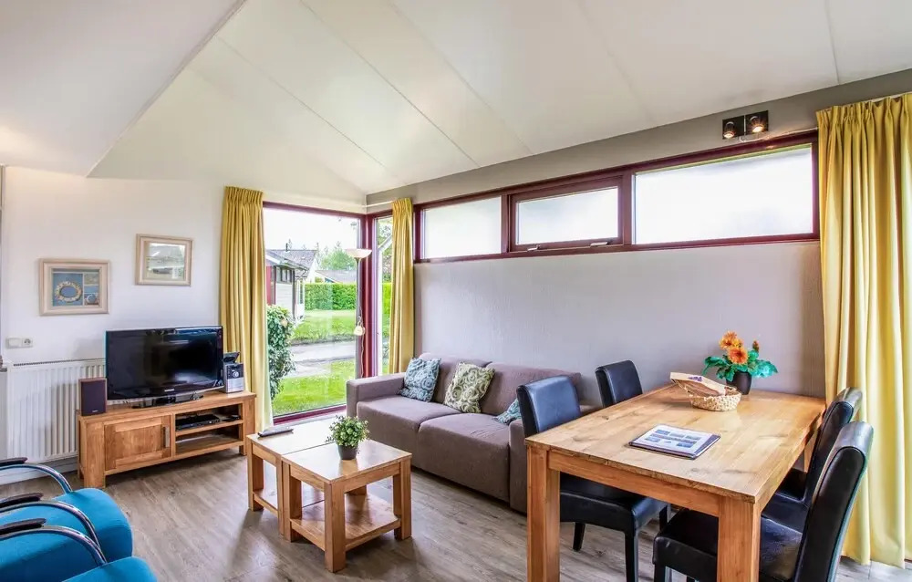 Amazing Home in Heinkenzand With Wifi and 2 Bedrooms