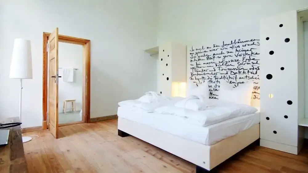 Kavaliershaus Schloß Blücher am Finckenersee