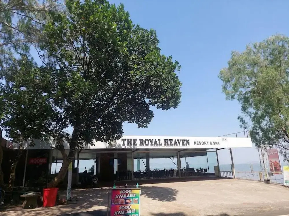 The Royal Heaven by Joy Suites