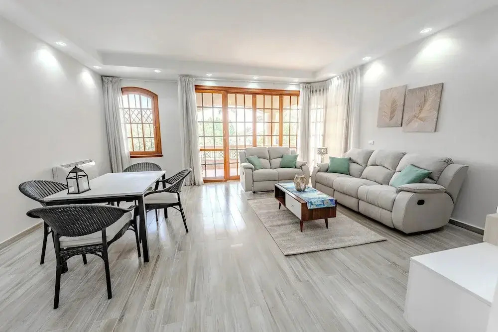 Amazing Golf View Apartments
