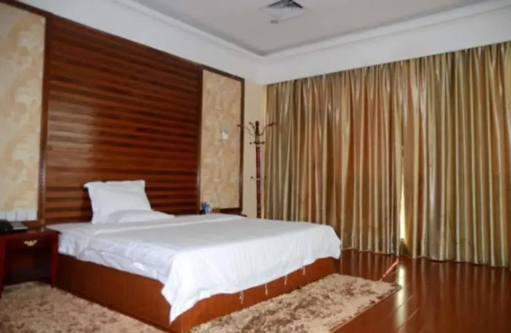Huizhou 123 Hotel Jiangbei Branch