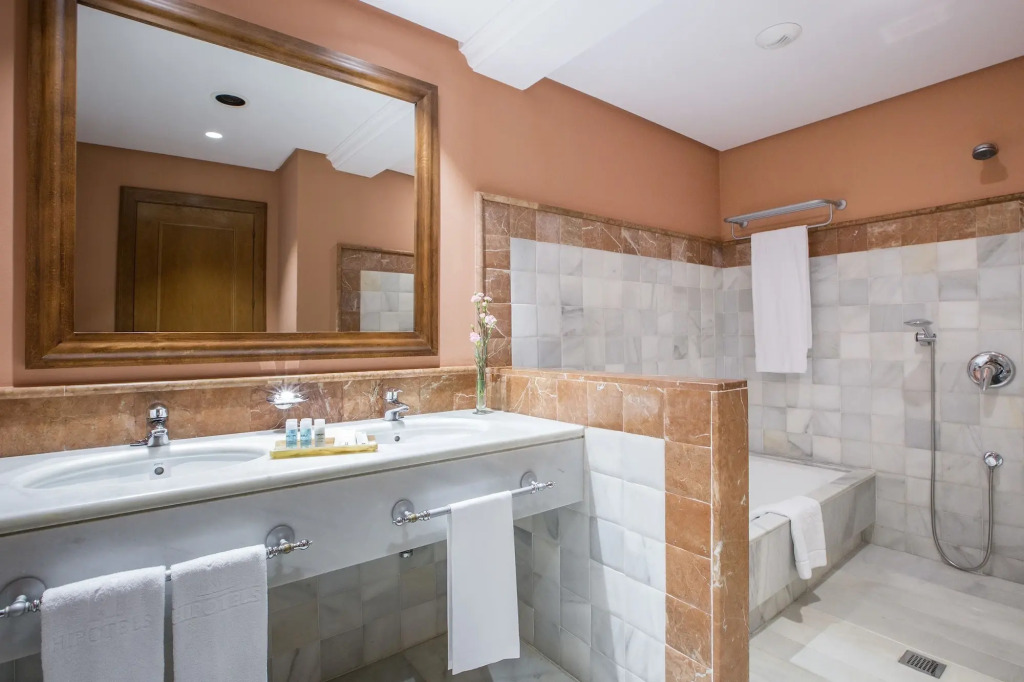 Hipotels Barrosa Palace & Spa