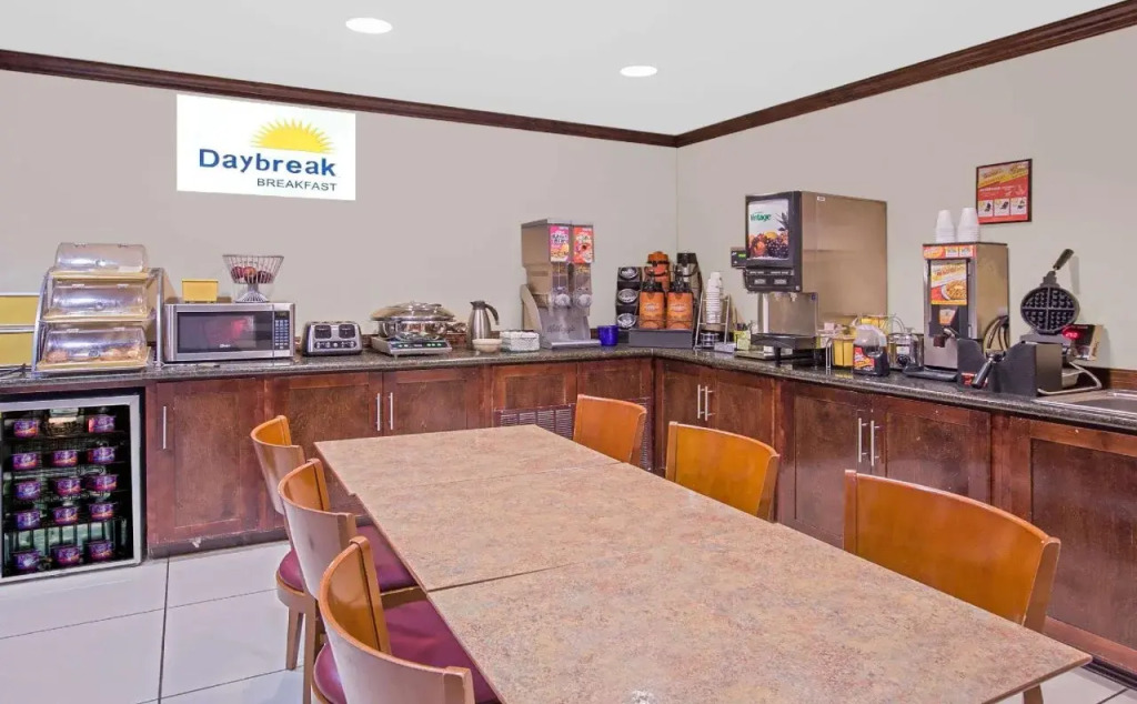 Days Inn Salisaw