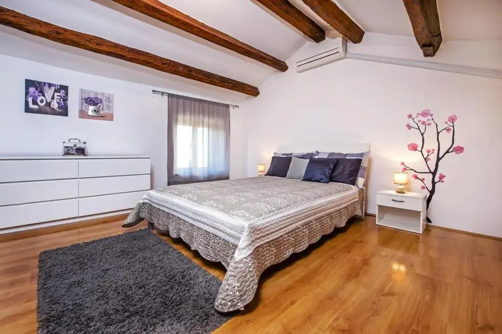 Holiday Apartment Daria 20