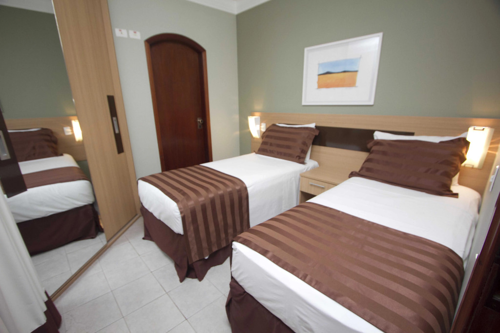 Cosmopolitan Praia Flat