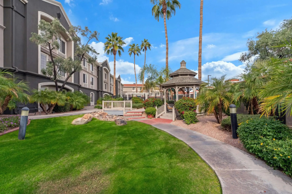 La Quinta Inn & Suites by Wyndham Phoenix Scottsdale