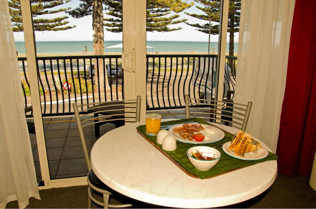 Beachfront Motel