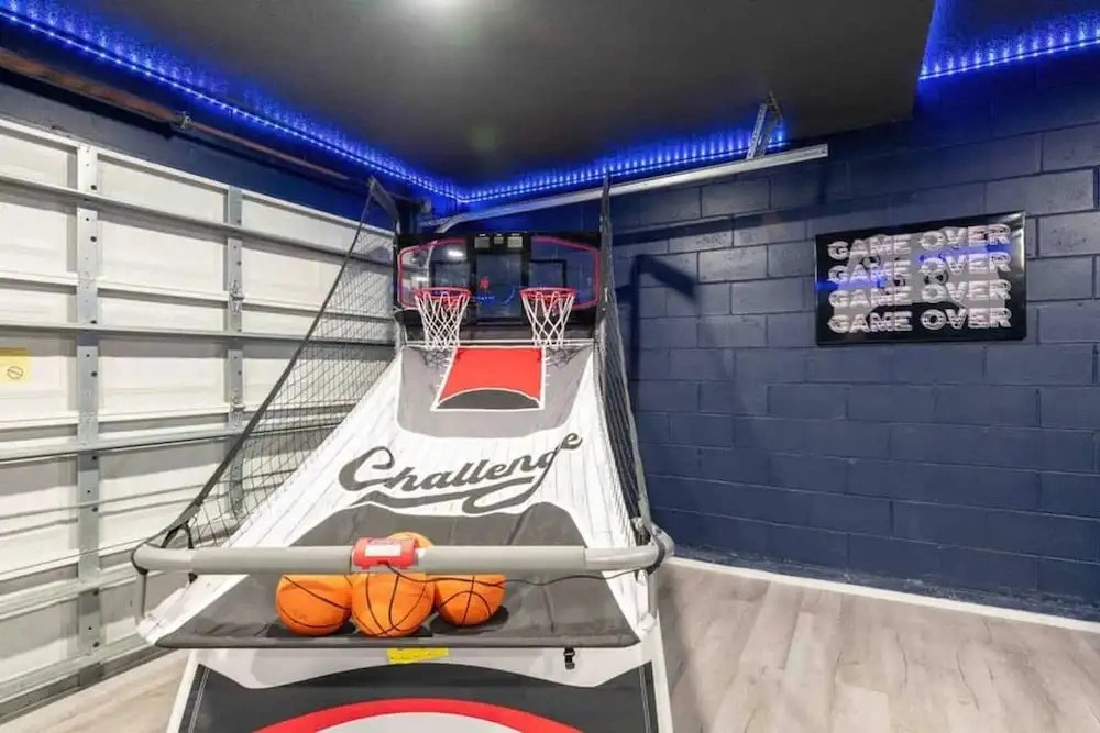 Disney Area 5BR With Pool Spacious and Prime Location