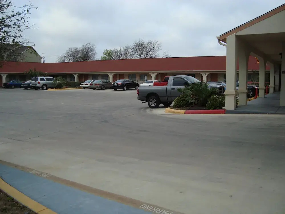 Winnquest Inn Near Ft. Sam Houston