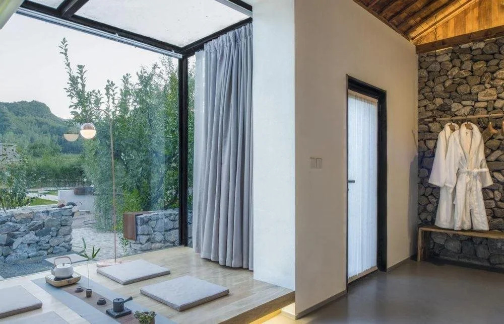 Worth Waiting Boutique Hotel