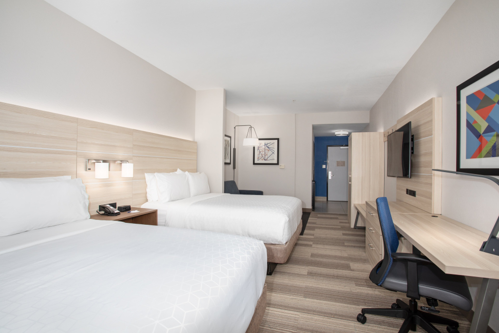 Holiday Inn Express & Suites Phoenix Glendale Dist by IHG