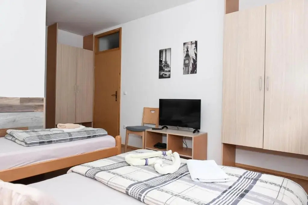 Jajce Youth - Camp and Accommodation