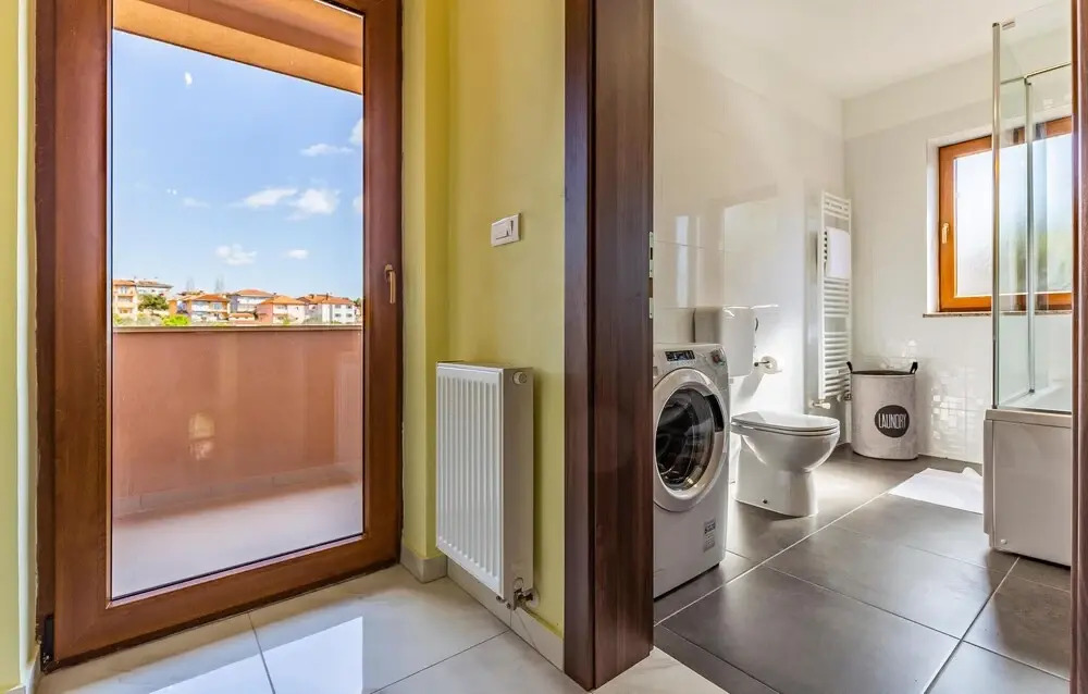 Awesome Apartment in Pula With Wifi and 5 Bedrooms