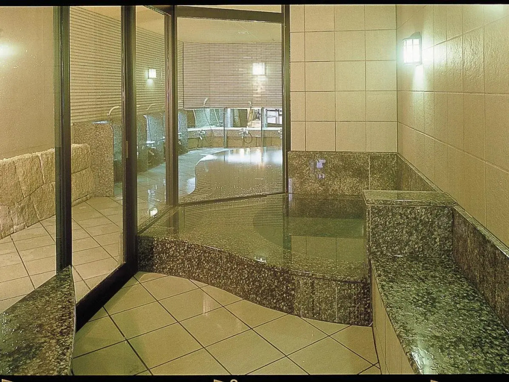 Awara Grand Hotel