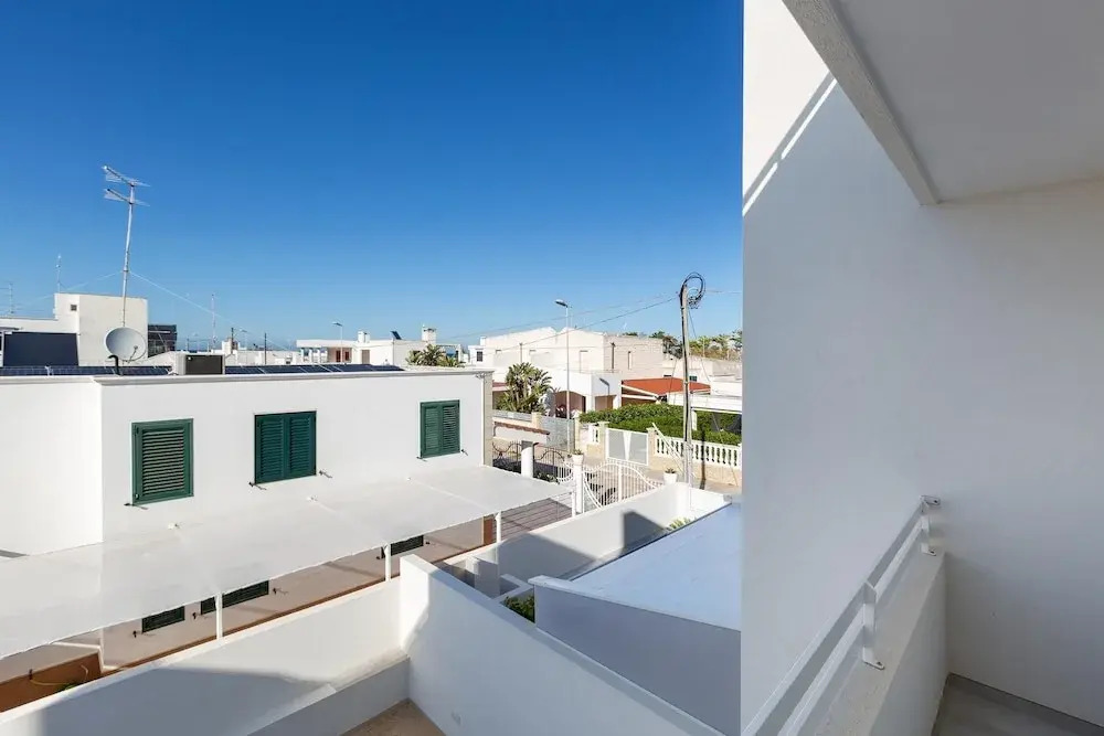 3399 Bina House by Barbarhouse