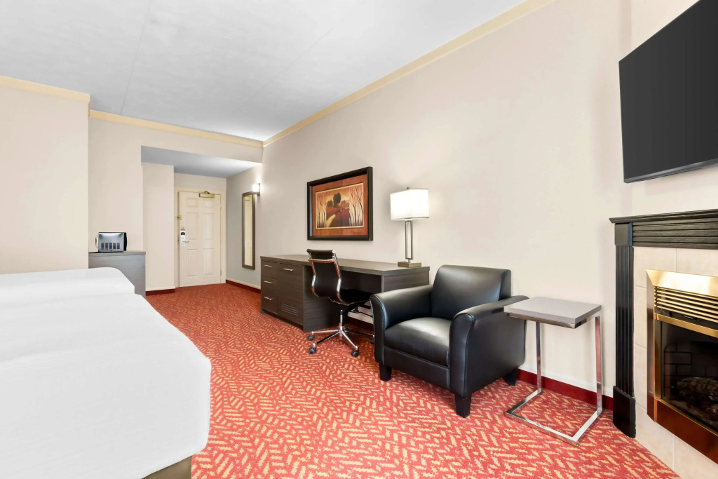 Best Western Inn On The Bay