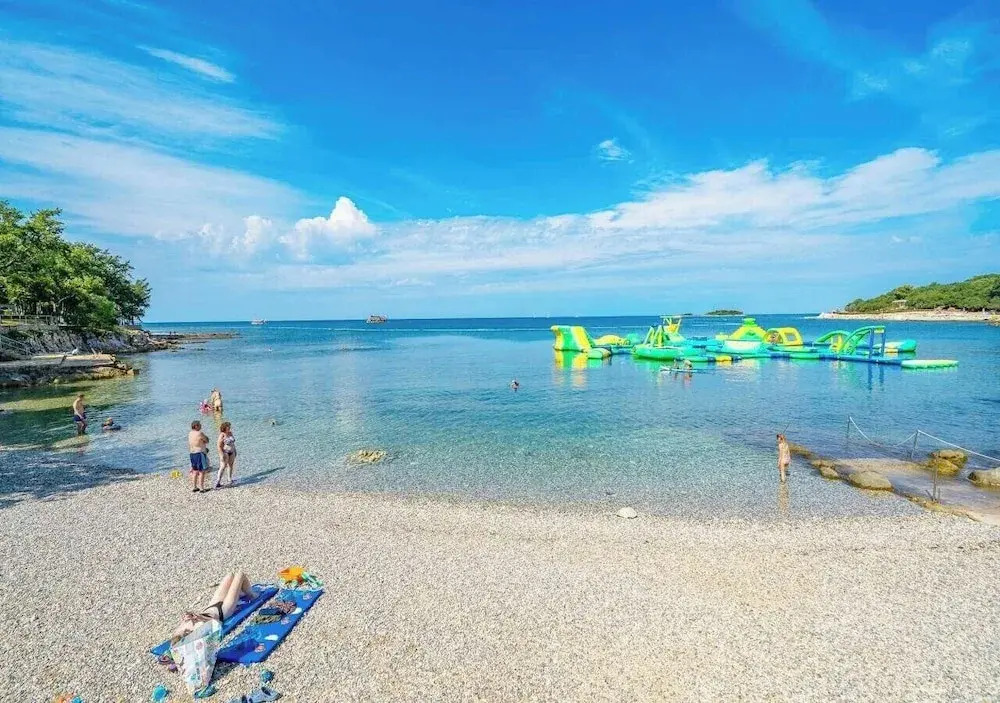 Camping Bijela Uvala - Eurocamp I Homair