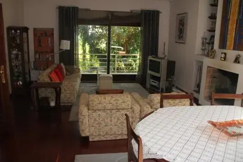 Cork Tree Villa