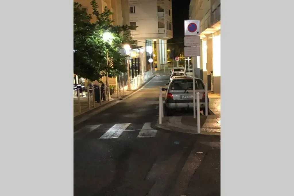 Magnifique T3 Dans Une Résidence Au Centre De Toulon