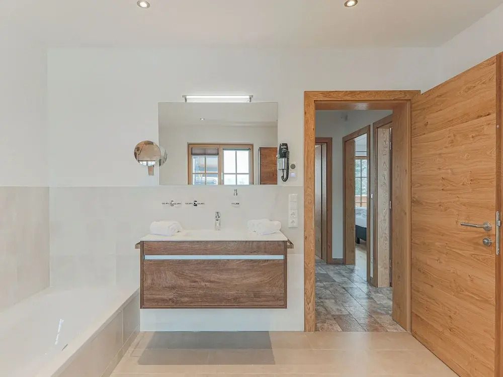 Luxury Villa in Ellmau with Hot Tub
