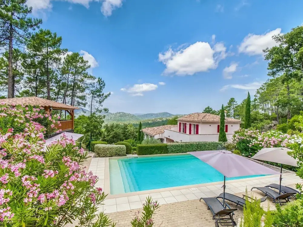 Villa in Le Muy with Private Pool & Forest