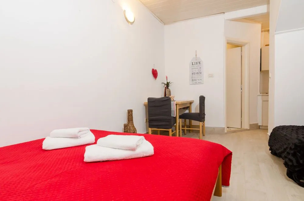 Divina Blue Apartments