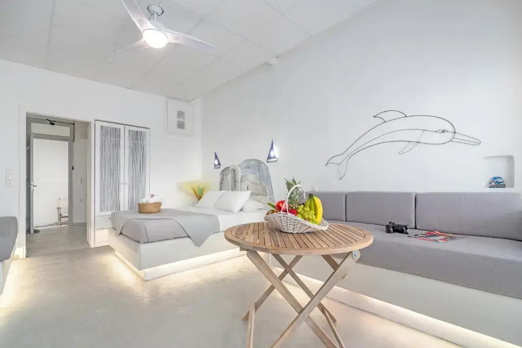 Bella View Mykonos Town Suites