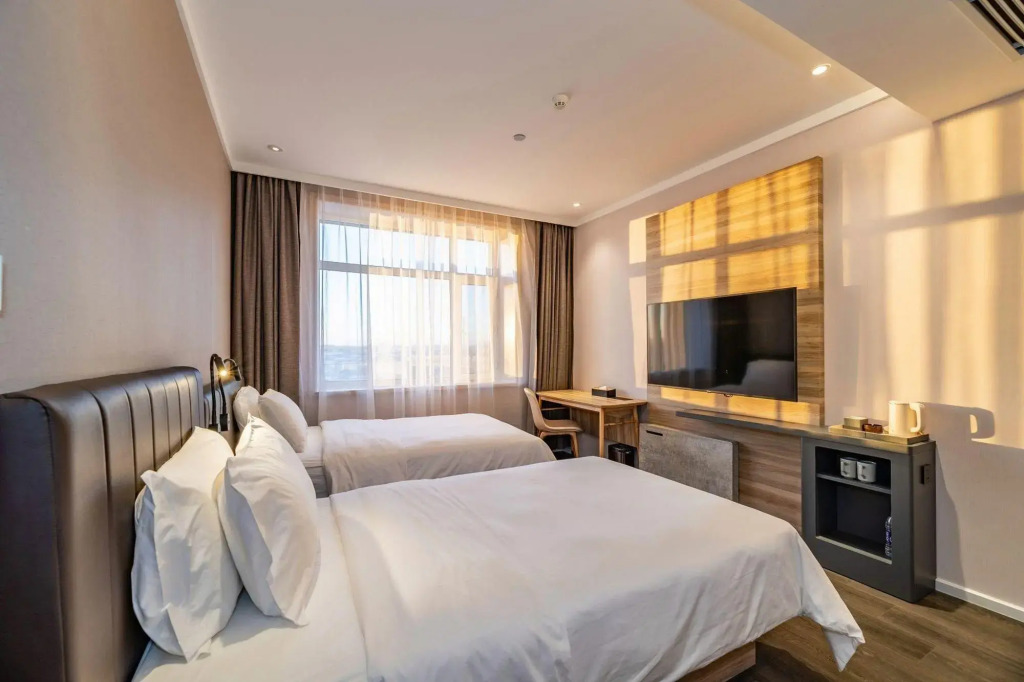 Hanting Hotel Nong'An Railway Station