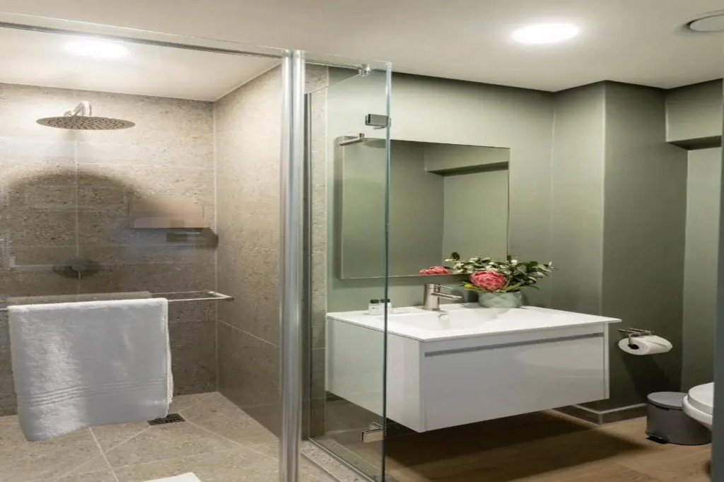 Habitat Aparthotel by Totalstay