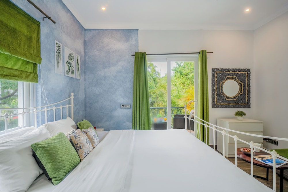 Staymaster Serenora 2BHK Apartment