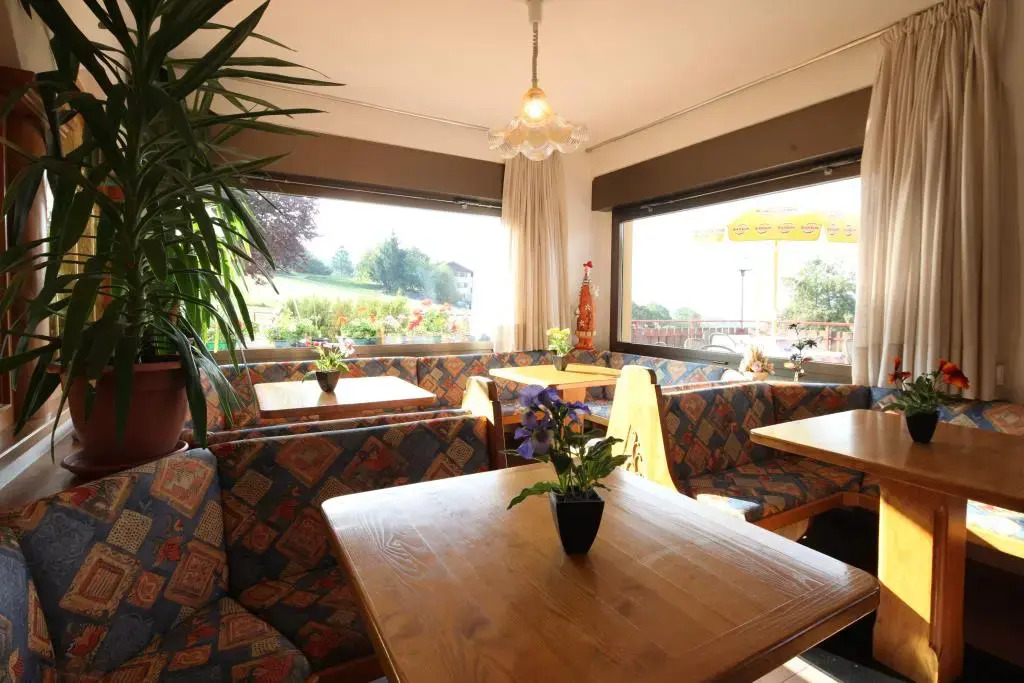 Albergo Bucaneve