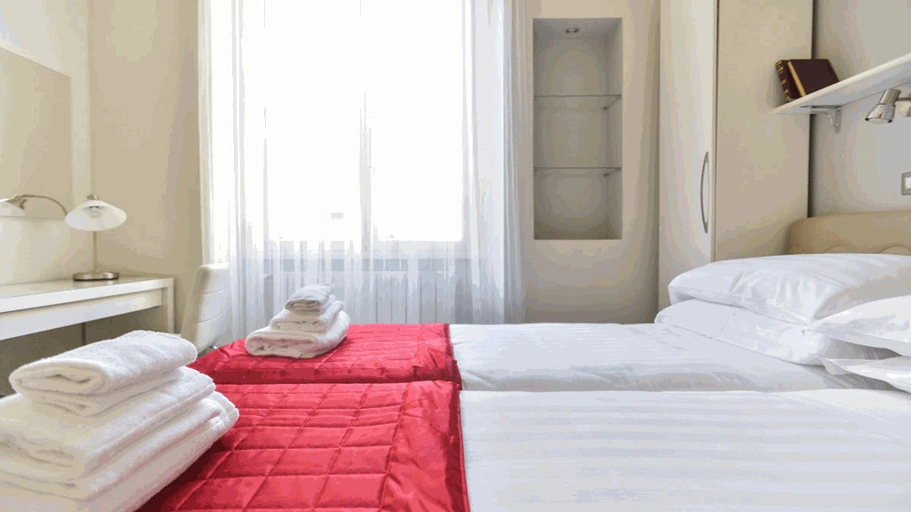 Lata Rooms