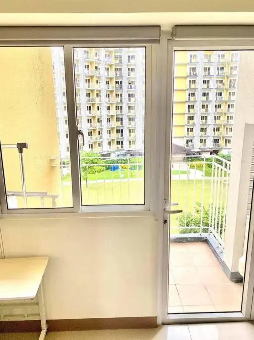 Field Residences