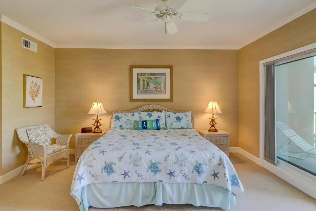 6301 Hampton Place 3 BR Lux Oceanfront