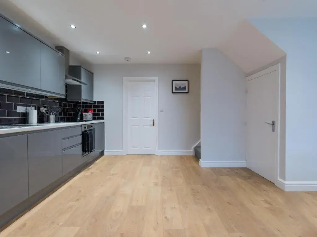 Charming 3-bed House in Newcastle Upon Tyne