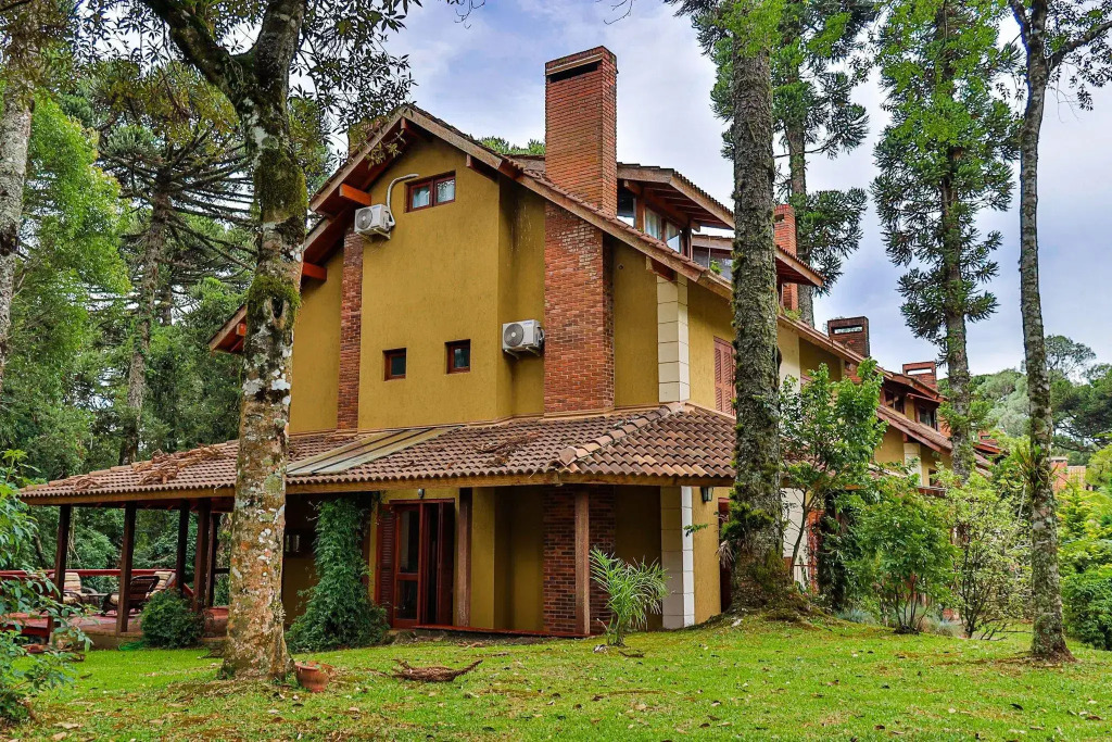 Tríplex Laje de Pedra - Canela
