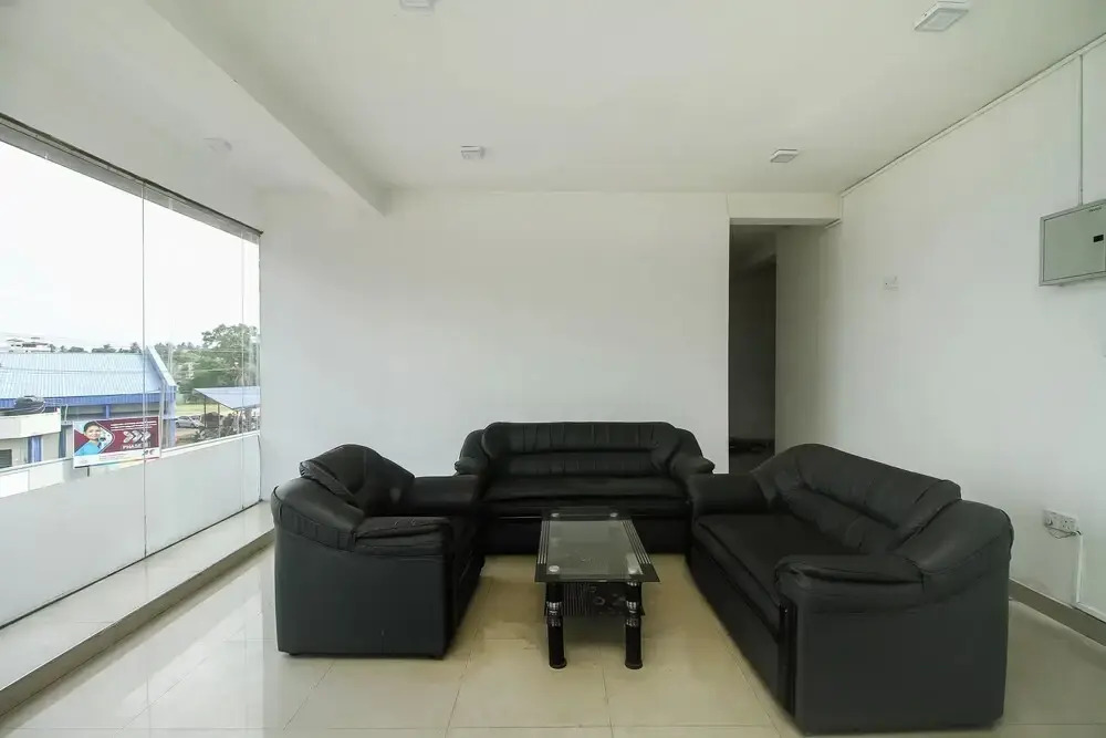 OYO 538 Sandamali Transit Hotel
