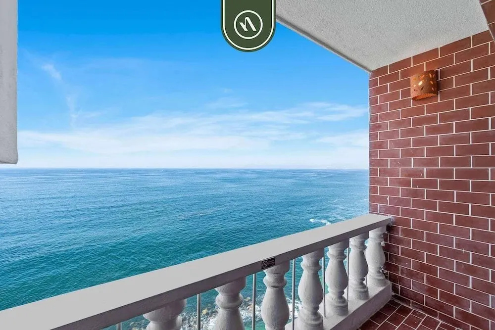 Peaceful Oceanview Studio - Costa Sur Estudio 10