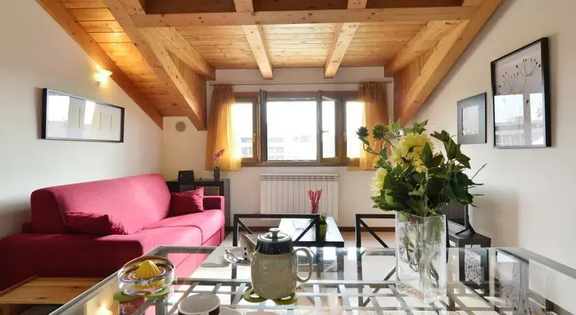 Sarca Halldis Apartment