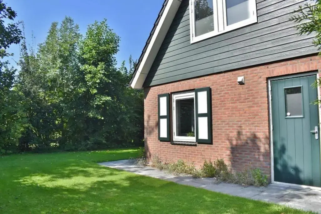 Holidayhouse - Zuidweg 18 Zonnemaire 'Park Viletta huisje 28'