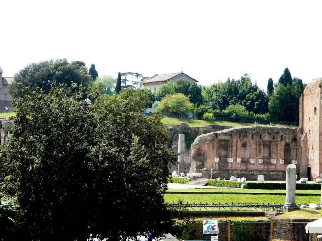 Residenza Sette Sale - Home and More