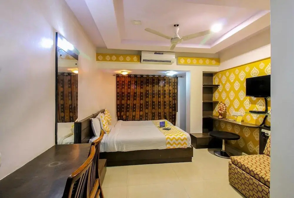 Vashi Gymkhana By OYO Rooms