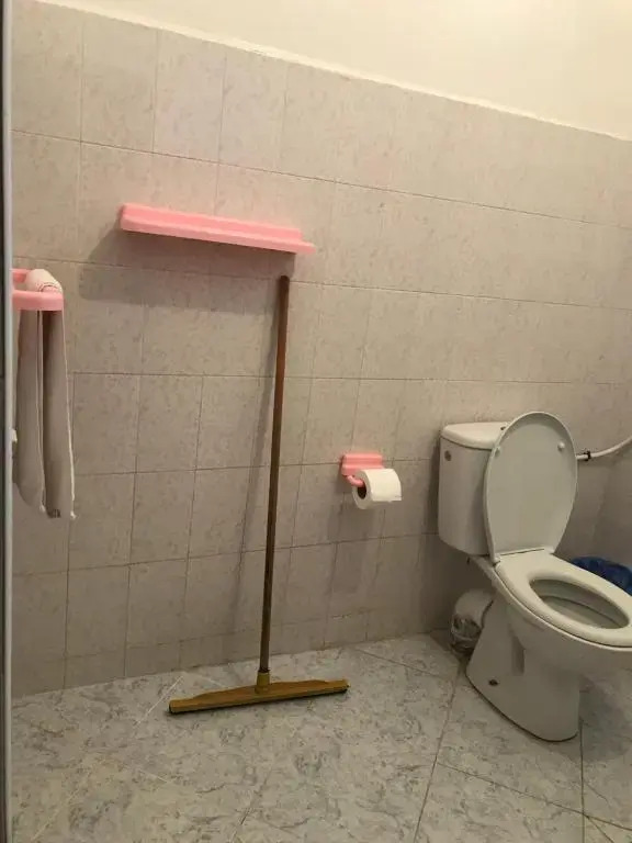 Chez Guoumi