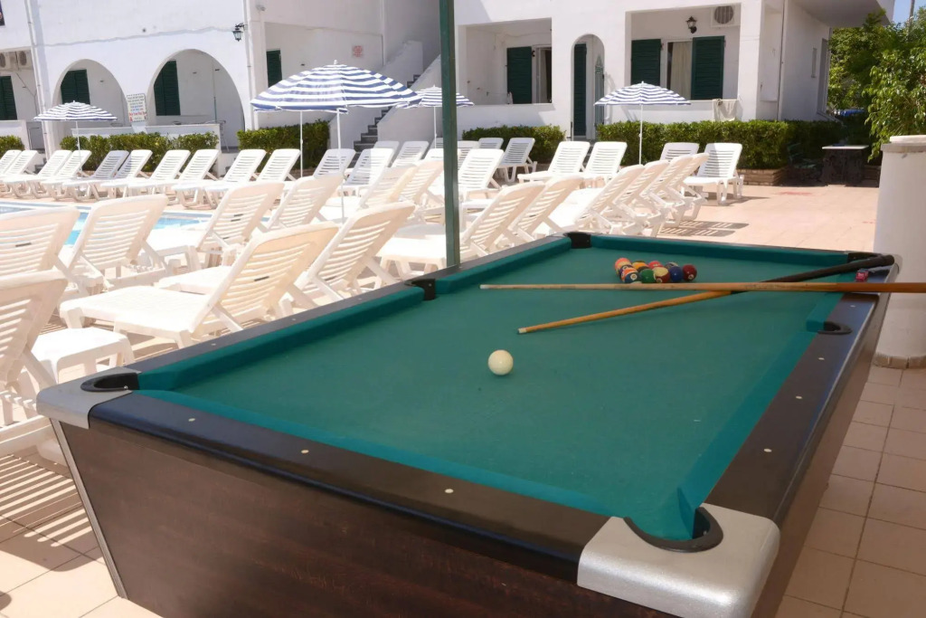 Chandris Apartments