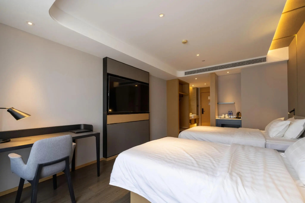 National Jade Hotel