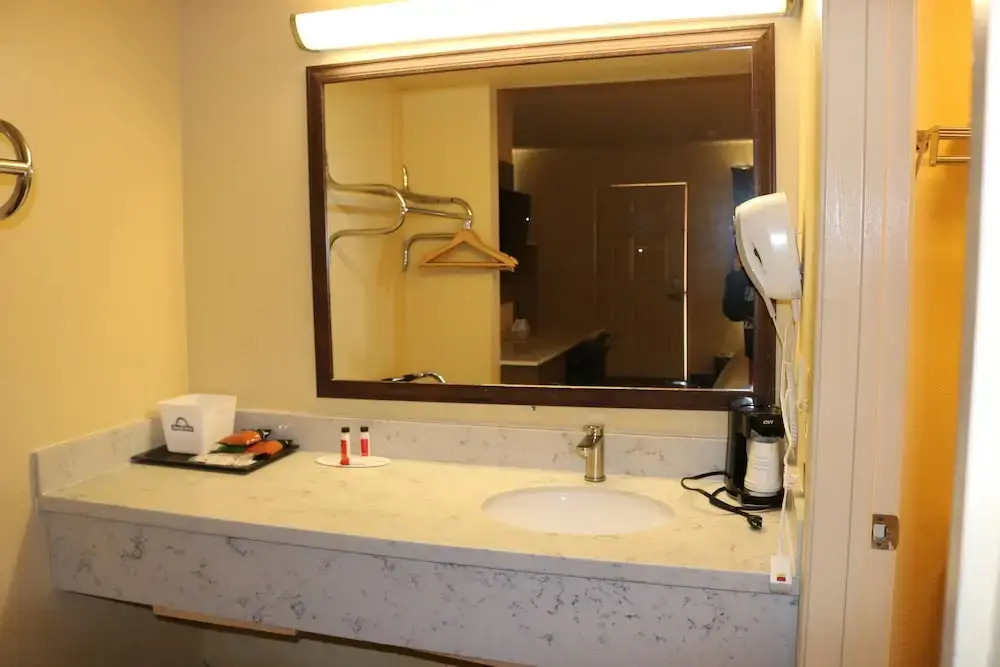 Days Inn Fresno South
