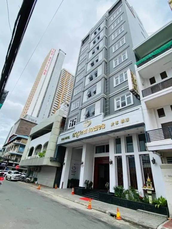 ICON Hotel