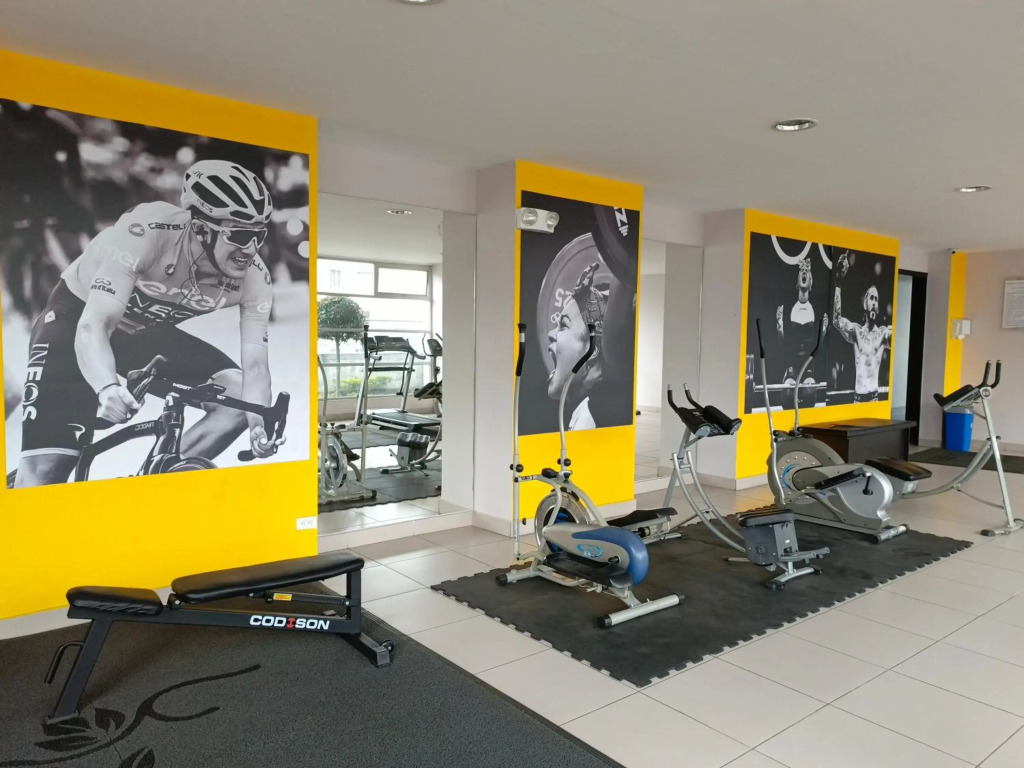 Apartment - 2Bedrooms - QueenBed - Balcony - Parking - 7thFLOOR